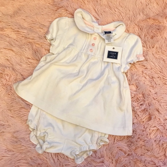 janie and jack layette